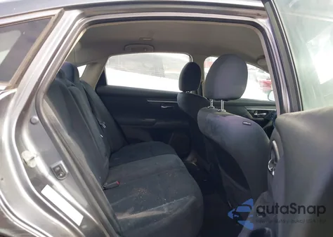 2015 Nissan Altima 2.5/2.5 S/2.5 Sl/2.5 Sv z USA, uszkodzony, nr VIN 1N4AL3AP5FC169064